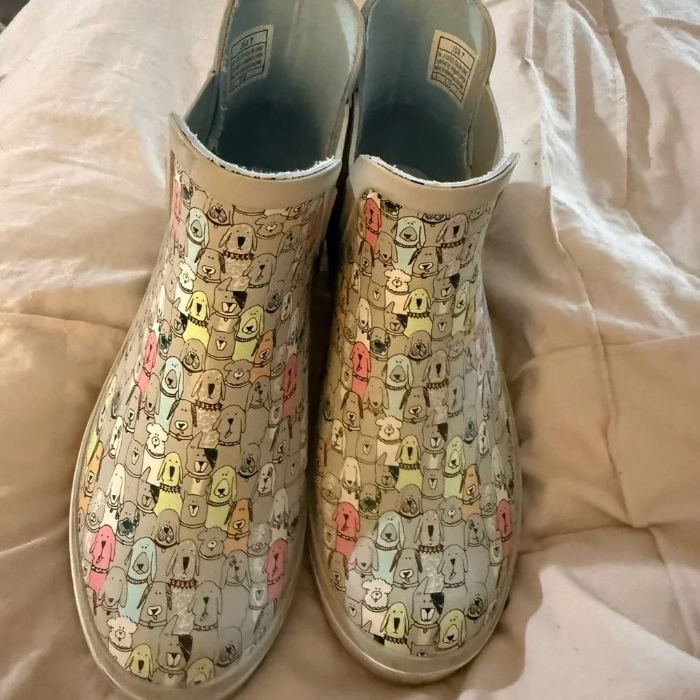 Bobs doggie rain boots